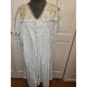 Moon Dance Blue/White  Button Up Gown/Robe XL Bow Embroidery Cottage Tradwife
